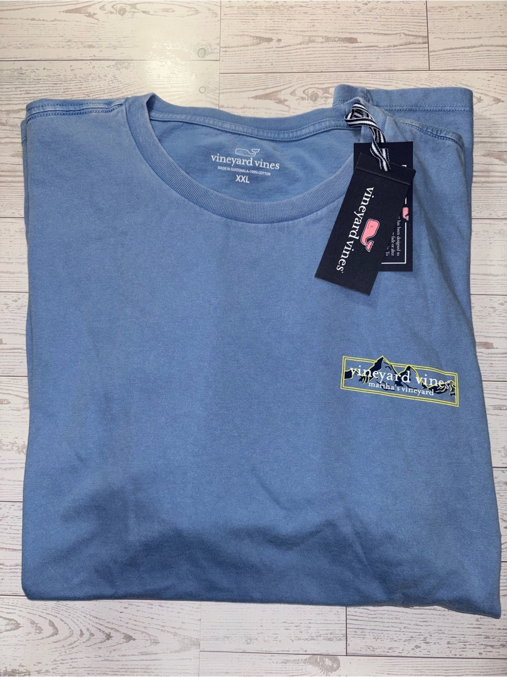 Vineyard Vines XXL NWT Men's Sun-washed Blue Martha’s Vineyard Graphic Tee